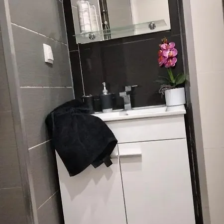 Апартаменты Apartamento De 1 Quarto Para Ferias Costa Caparica 2 Minutos Da Praia