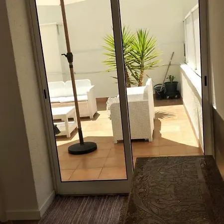 Апартаменты Apartamento De 1 Quarto Para Ferias Costa Caparica 2 Minutos Da Praia Кошта-да-Капарика